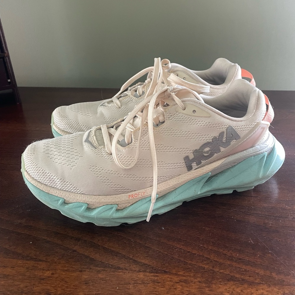 Hoka Elevon 2